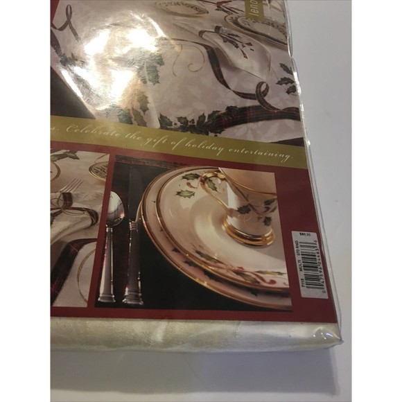 Lenox Holiday Nouveau Ribbon Multi Color Round 70" Tablecloth New Christmas Xmas - Picture 8 of 9